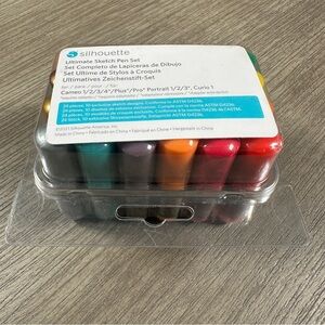 Silhouette Multicolor Sketch Pen Collection